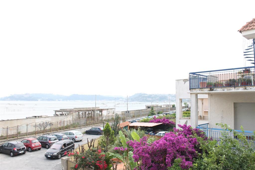 Solo Sole Apartamento Pozzuoli Exterior foto